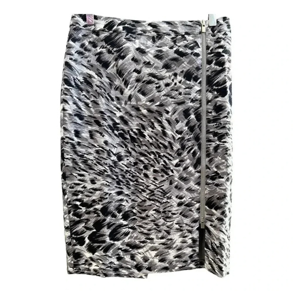 Talbots Black, Gray, White Print Pencil Skirt with Zipper Closure in Front Sz 6 - Picture 1 of 8